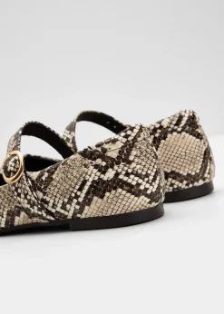 Ballerines à bride, look animalier