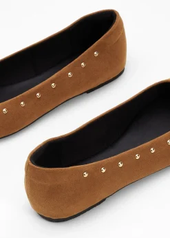Ballerines à rivets