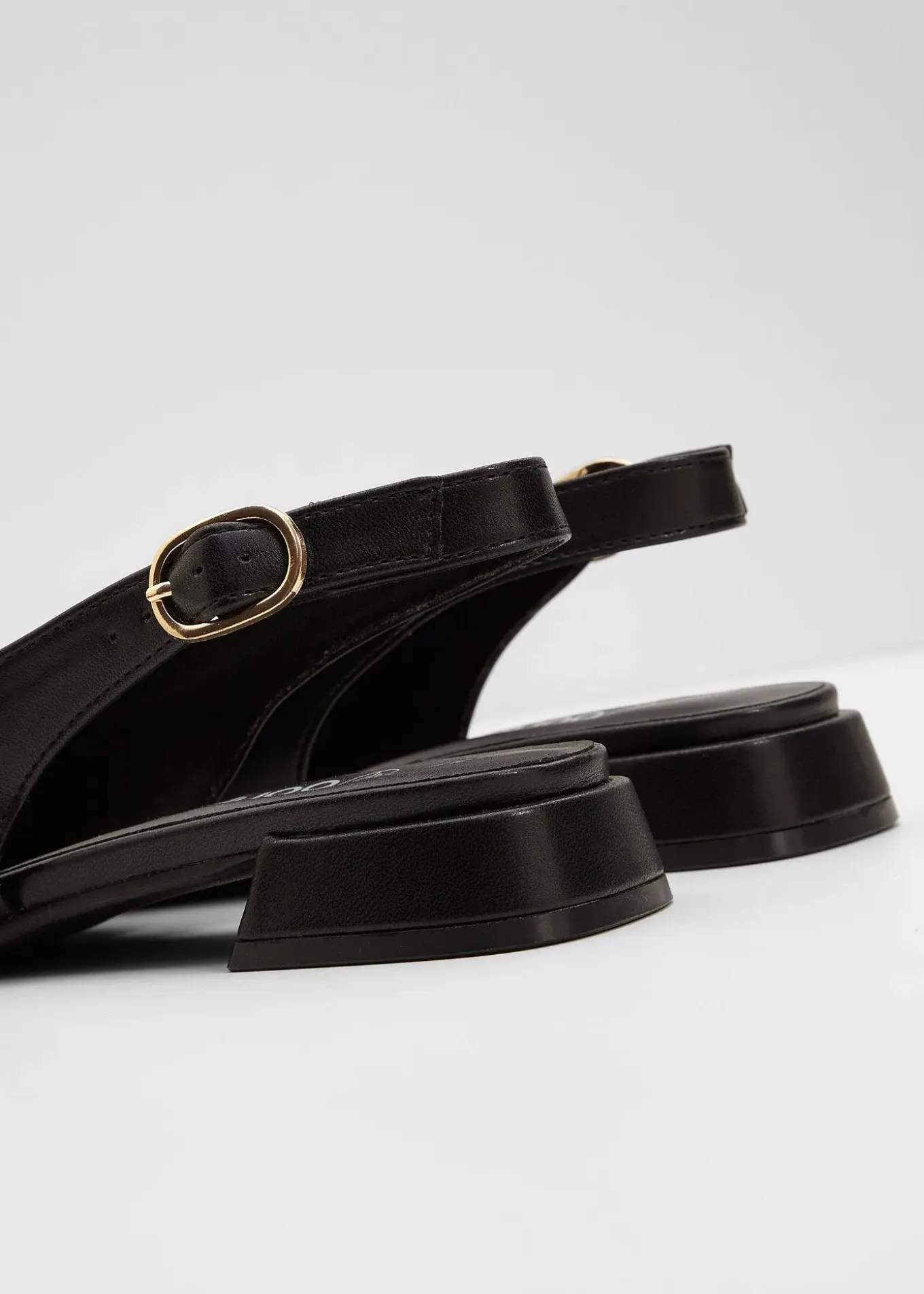 Ballerines slingback avec boucle