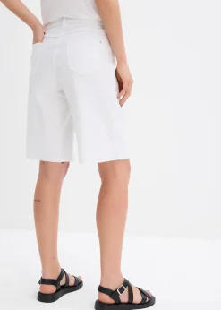 Bermuda à finition effilochée