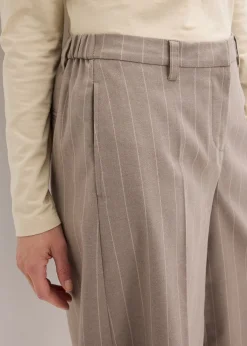 Bermuda à rayures tennis et pinces