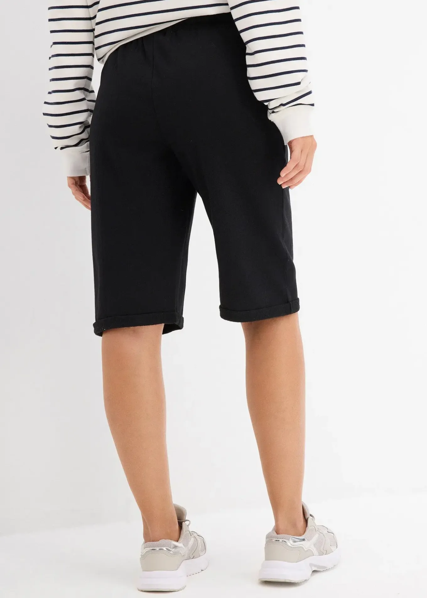 Bermuda en molleton à ourlet