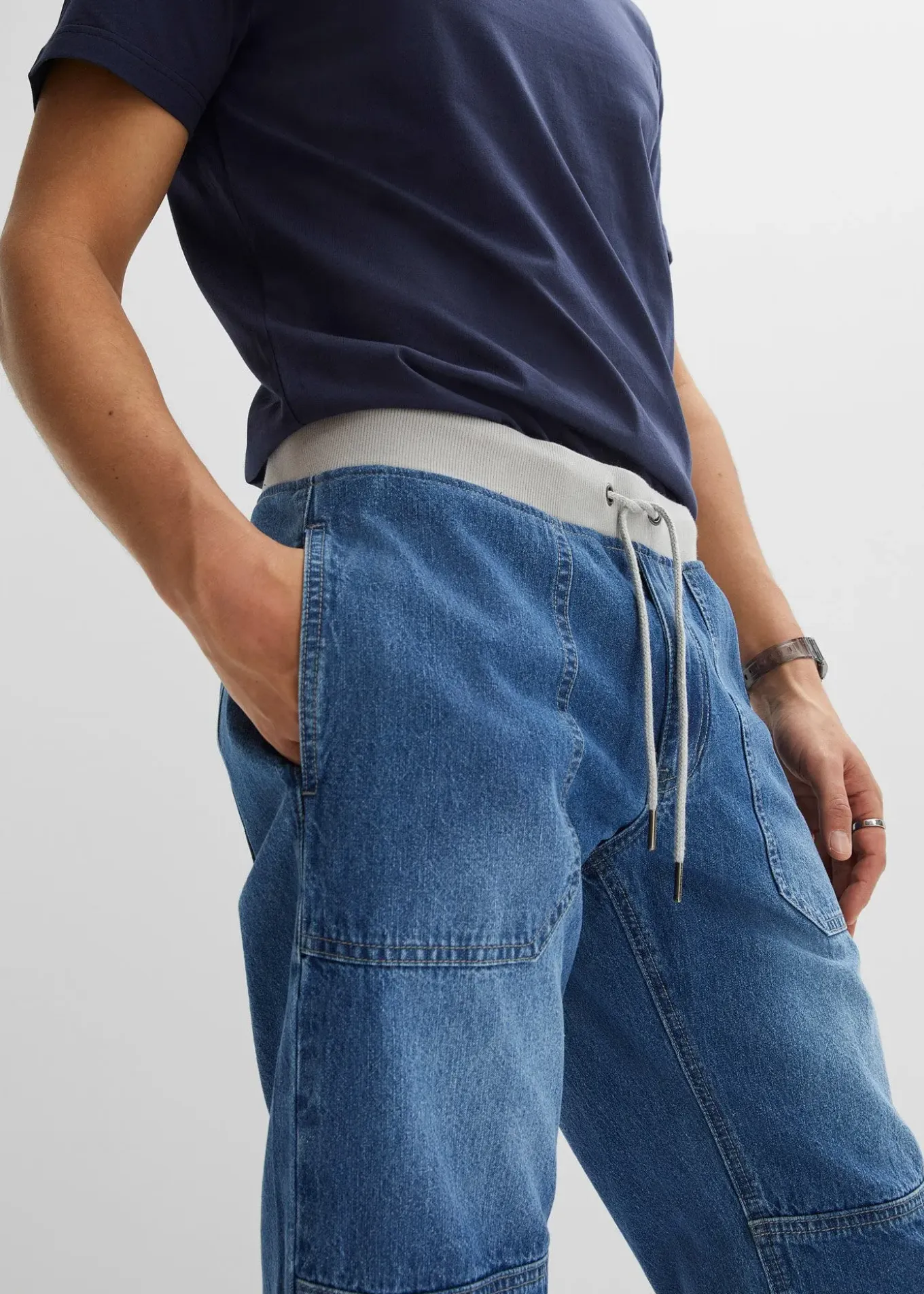 Bermuda long et léger en jean taille extensible, loose