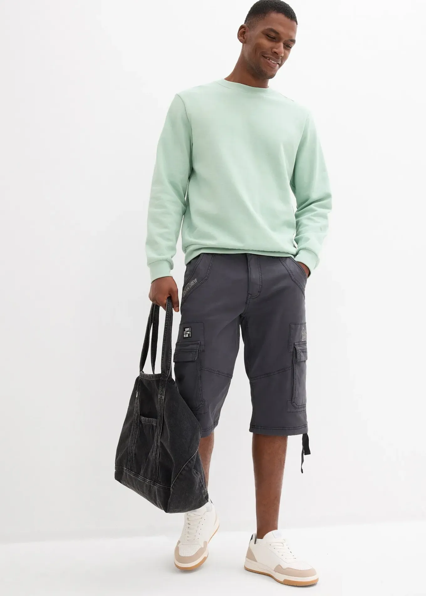 Bermuda long et regular avec poches cargo