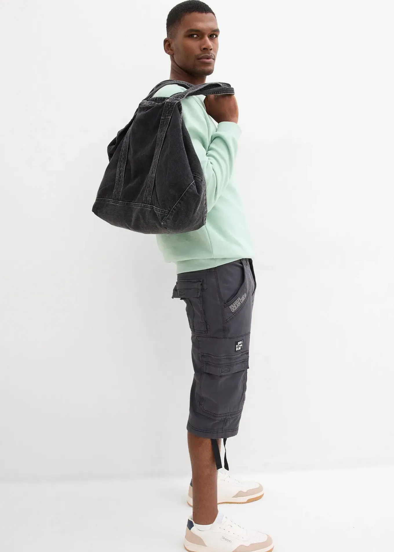 Bermuda long et regular avec poches cargo