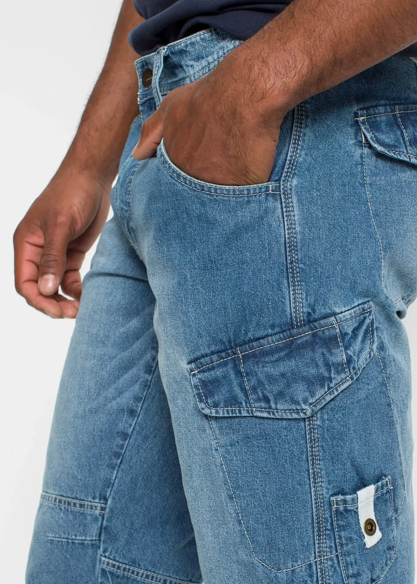 Bermuda long poches cargo en denim léger, coupe loose