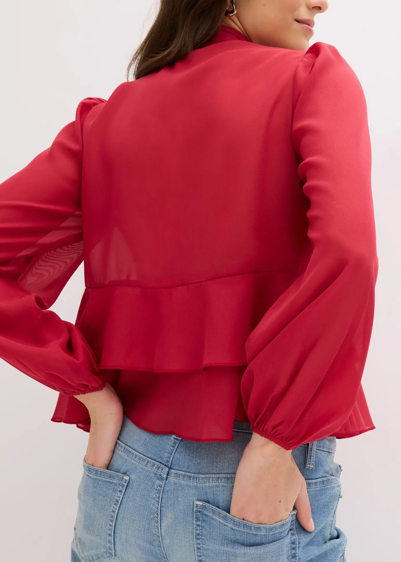 Blouse à lavallière
