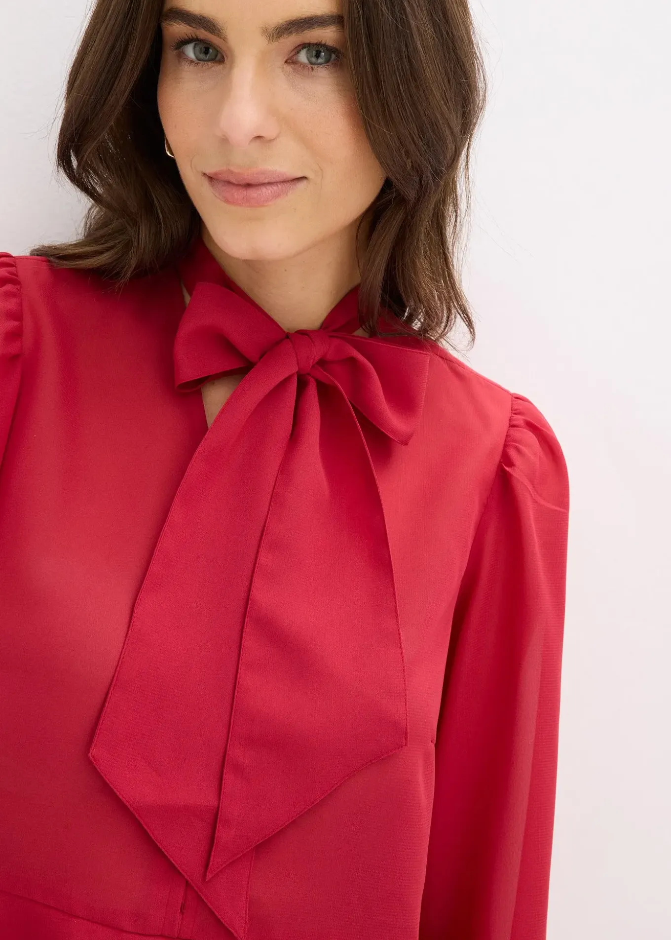 Blouse à lavallière