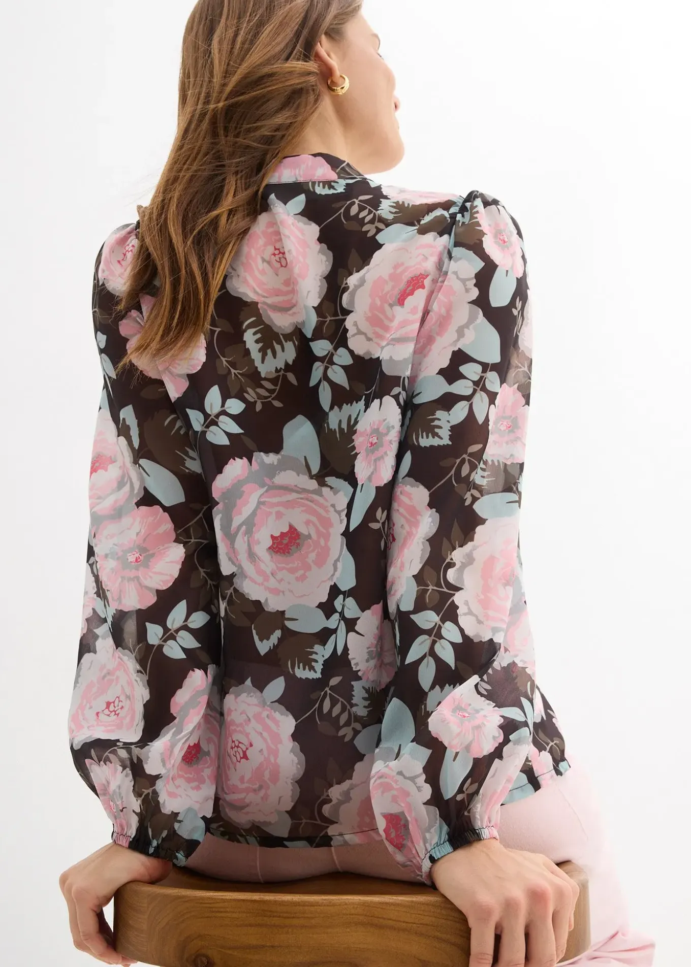 Blouse à lavallière