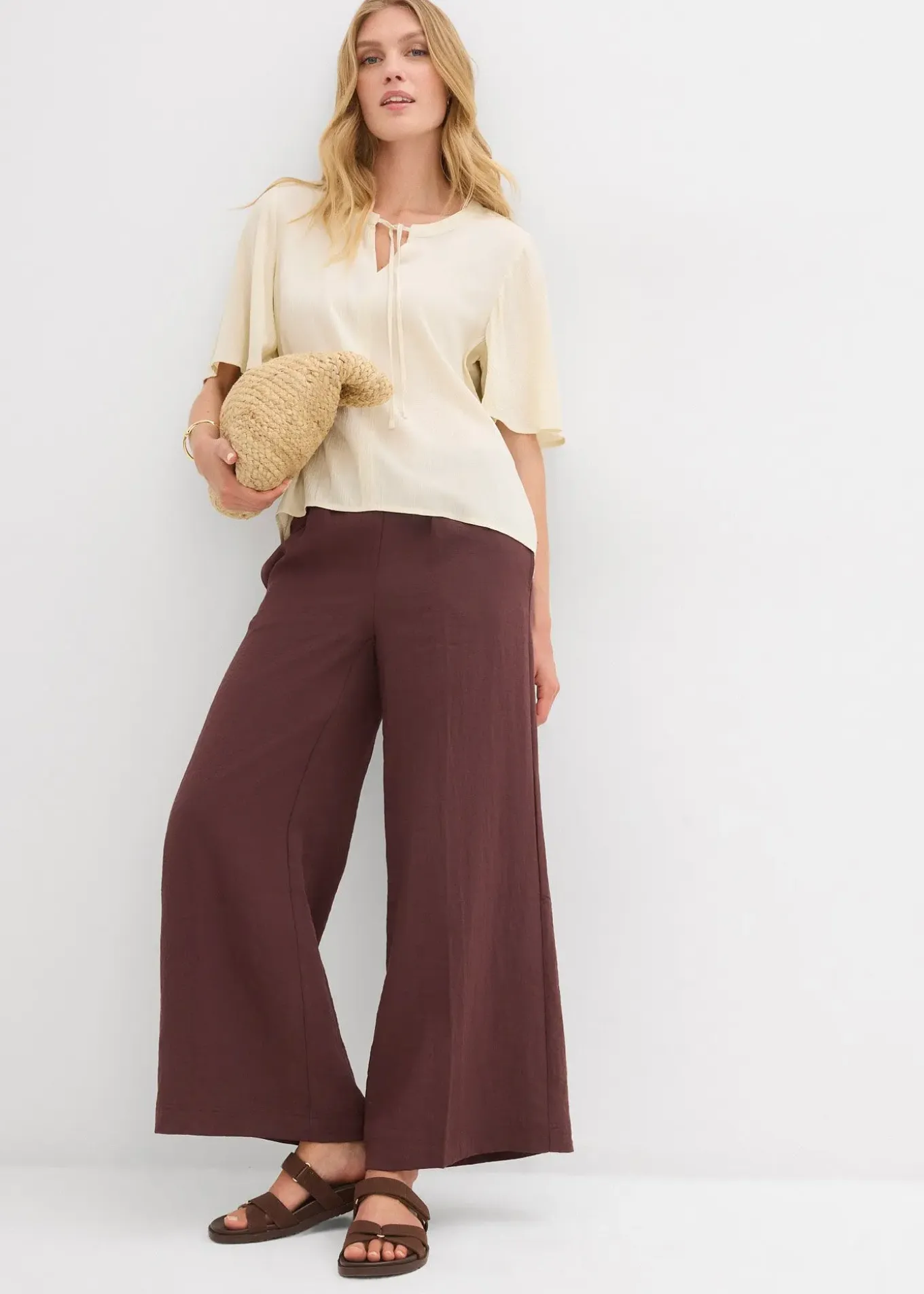 Blouse à manches papillon