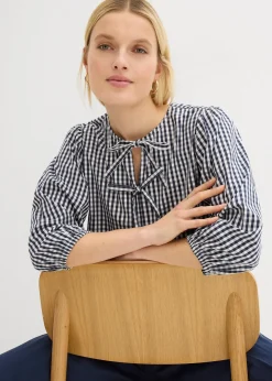Blouse à nouettes