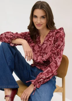 Blouse à volants et smocks