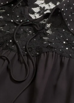 Blouse ample à dentelle