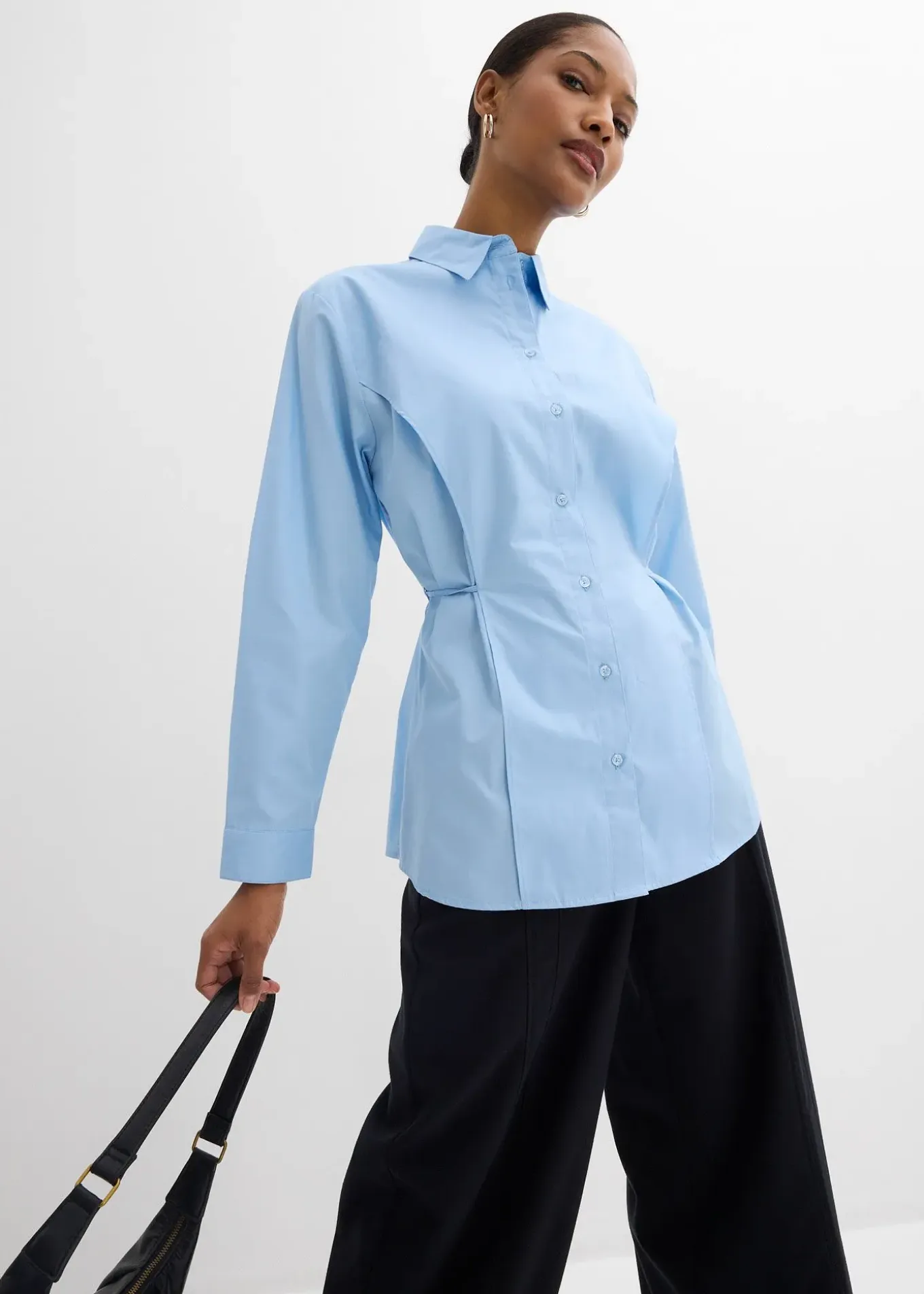 Blouse avec lien à nouer