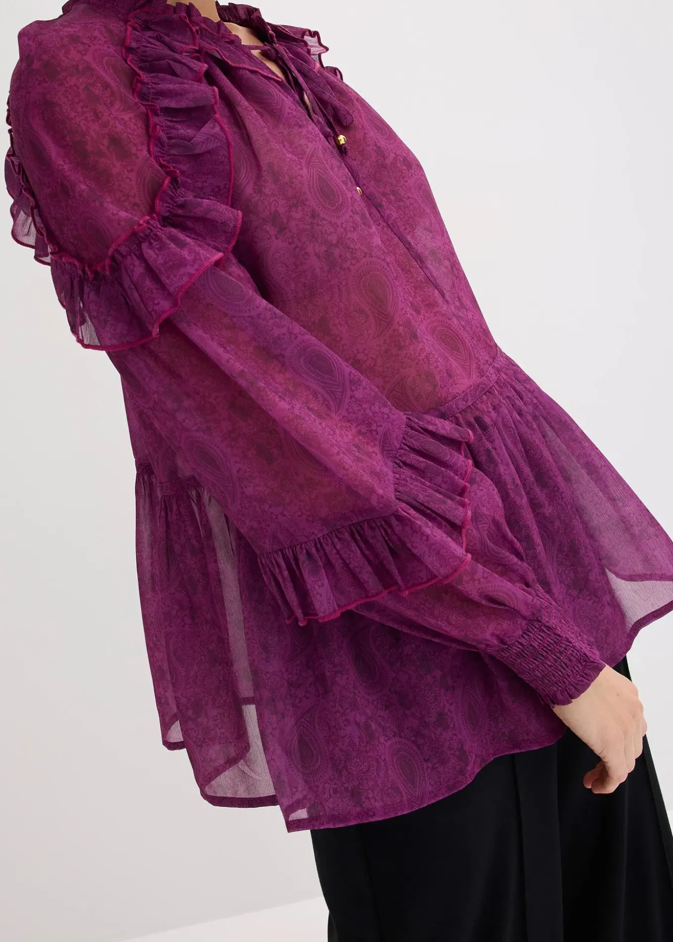 Blouse en mousseline à volants