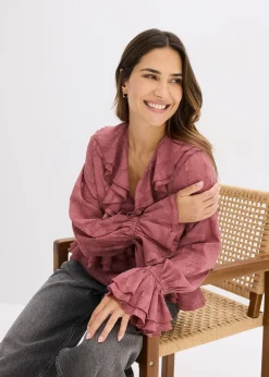 Blouse en mousseline légèrement transparente