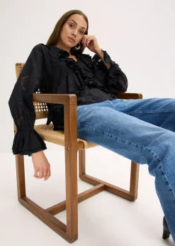 Blouse en mousseline légèrement transparente