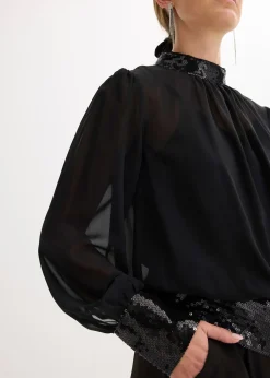 Blouse en tulle fin avec empiècements à sequins
