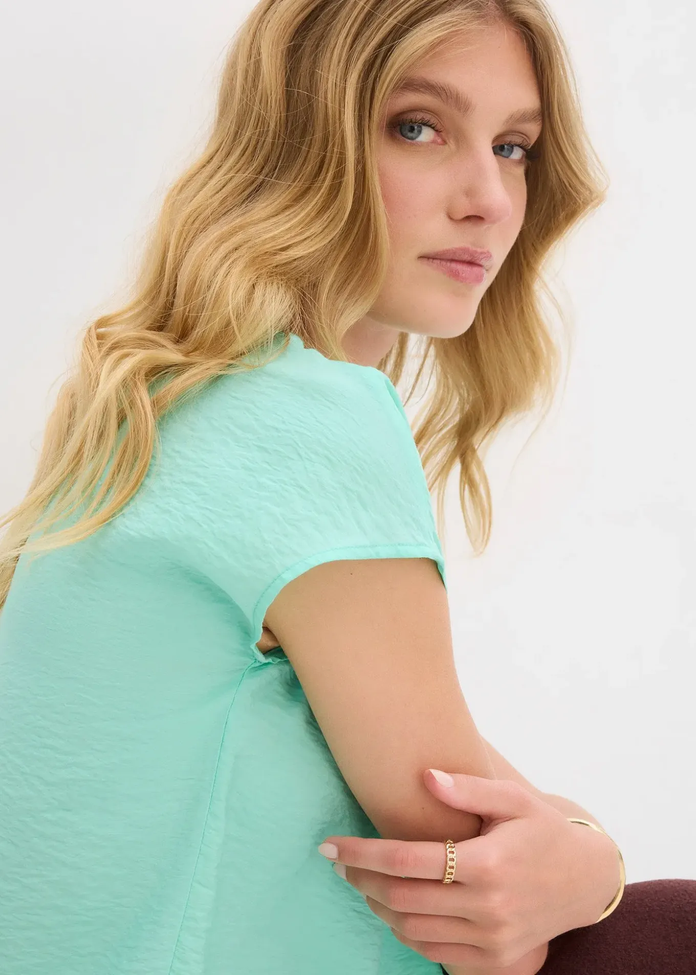 Blouse fluide en viscose mélangée