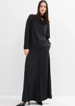 Blouse légèrement brillante