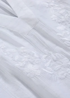 Blouse manches courtes, effet froissé