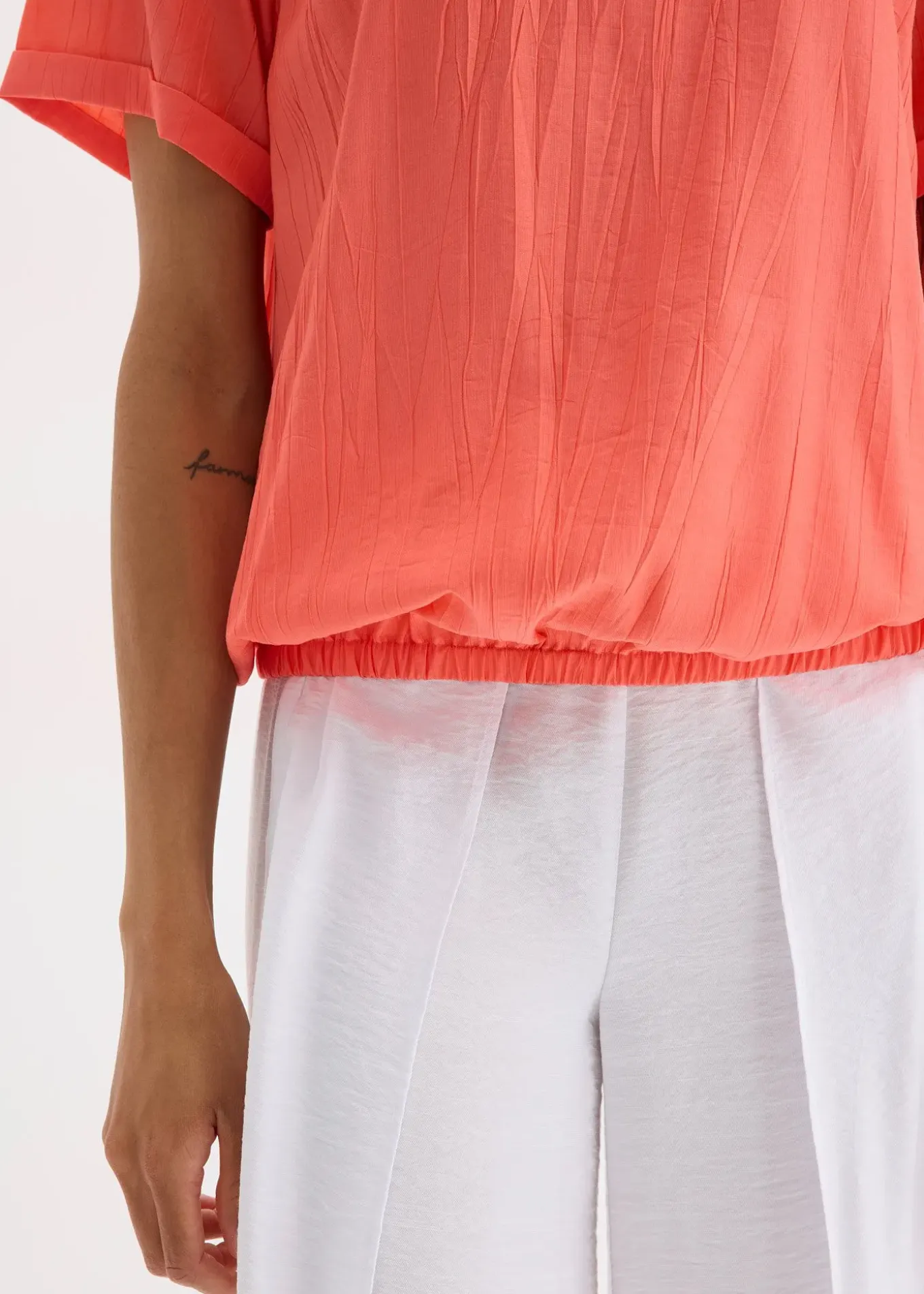 Blouse manches courtes en viscose mélangée