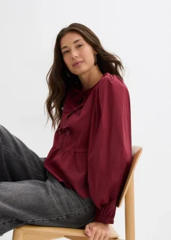 Blouse ornée de nœuds