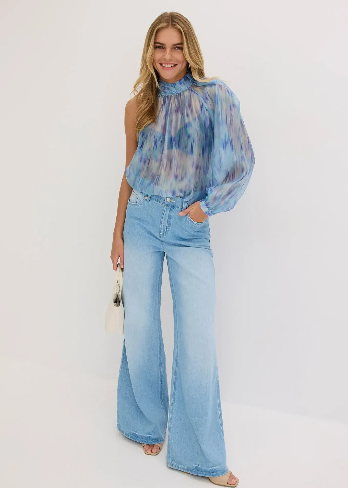 Blouse une épaule en crêpe