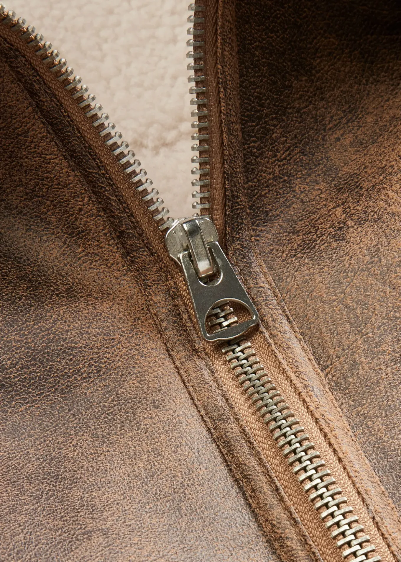 Blouson aviateur effet peau de mouton