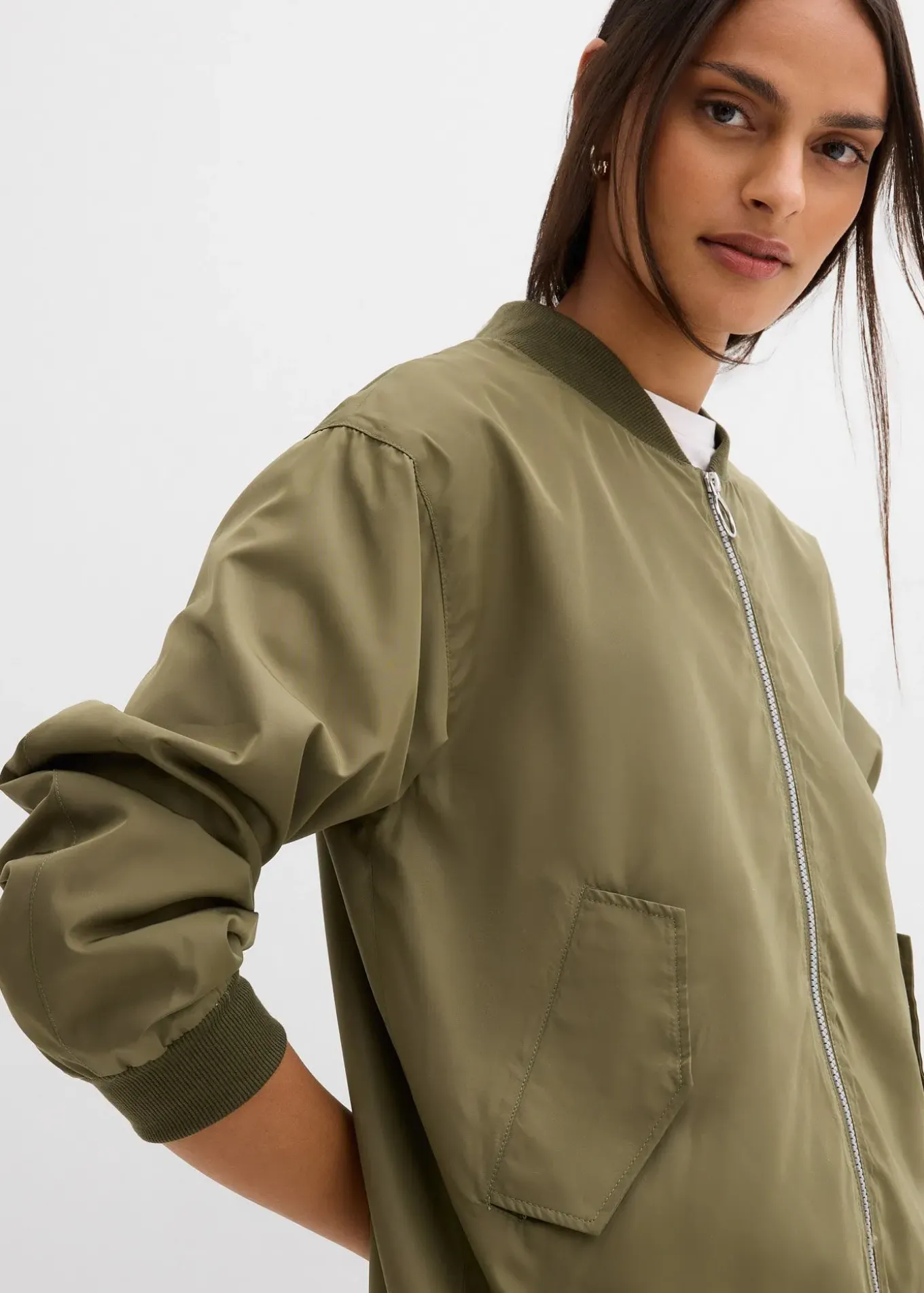 Blouson aviateur large à doublure léopard