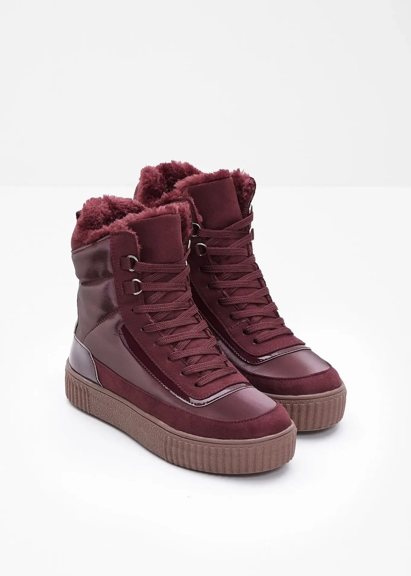 Boots fourrées à lacets