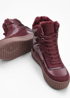 Boots fourrées à lacets