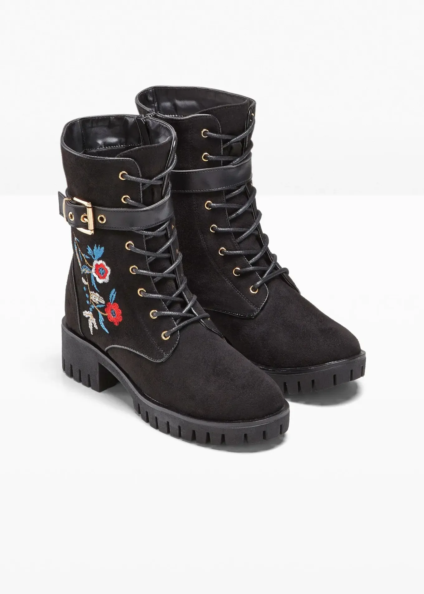 Boots lacées avec broderies