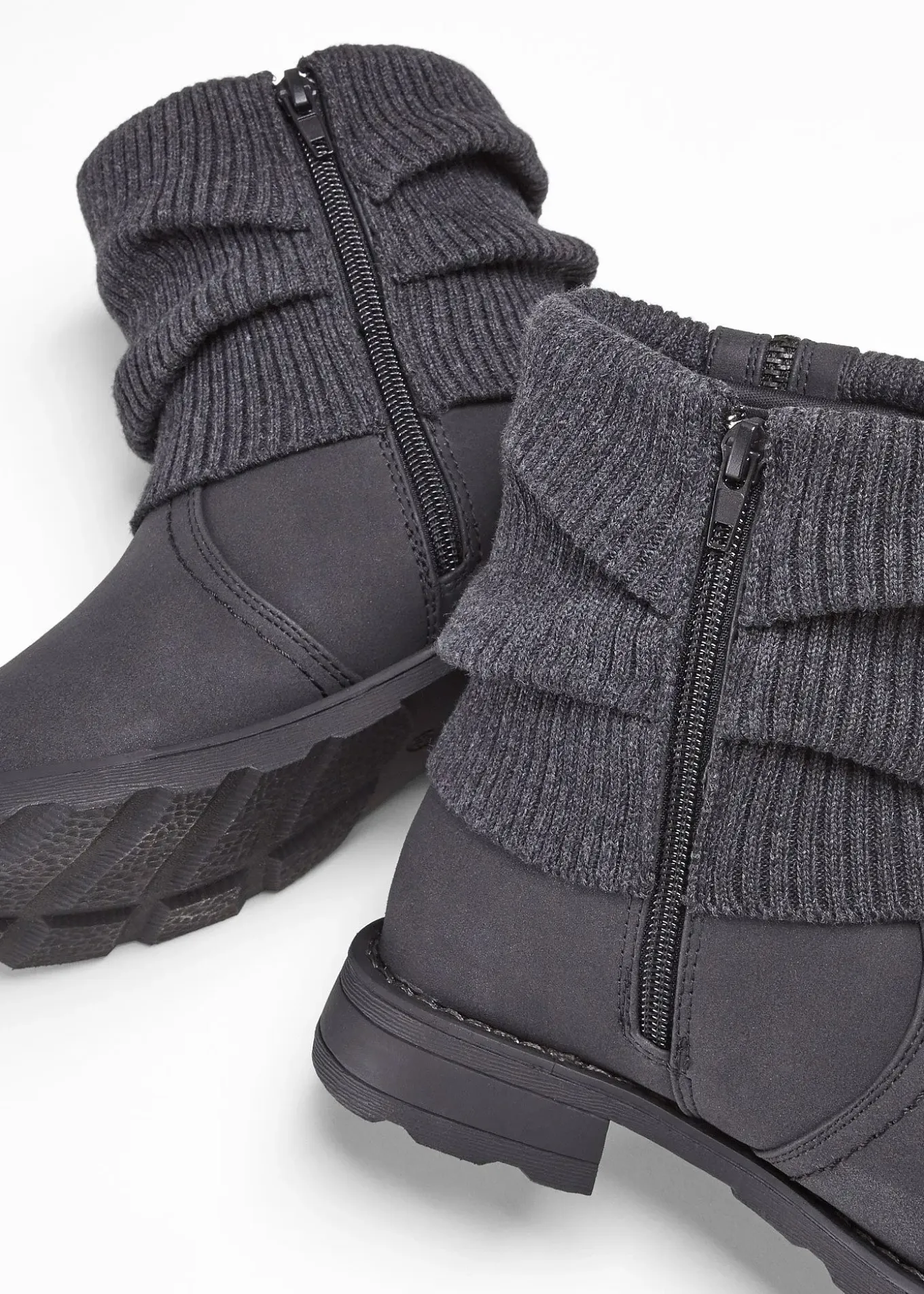 Bottines à empiècement en maille