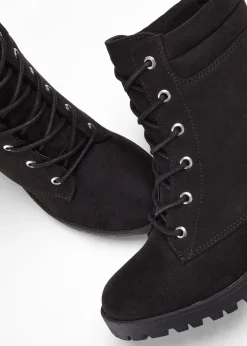 Bottines à lacets et talon carré