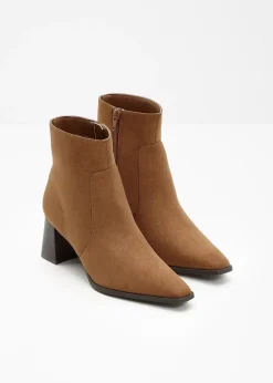 Bottines à talon carré