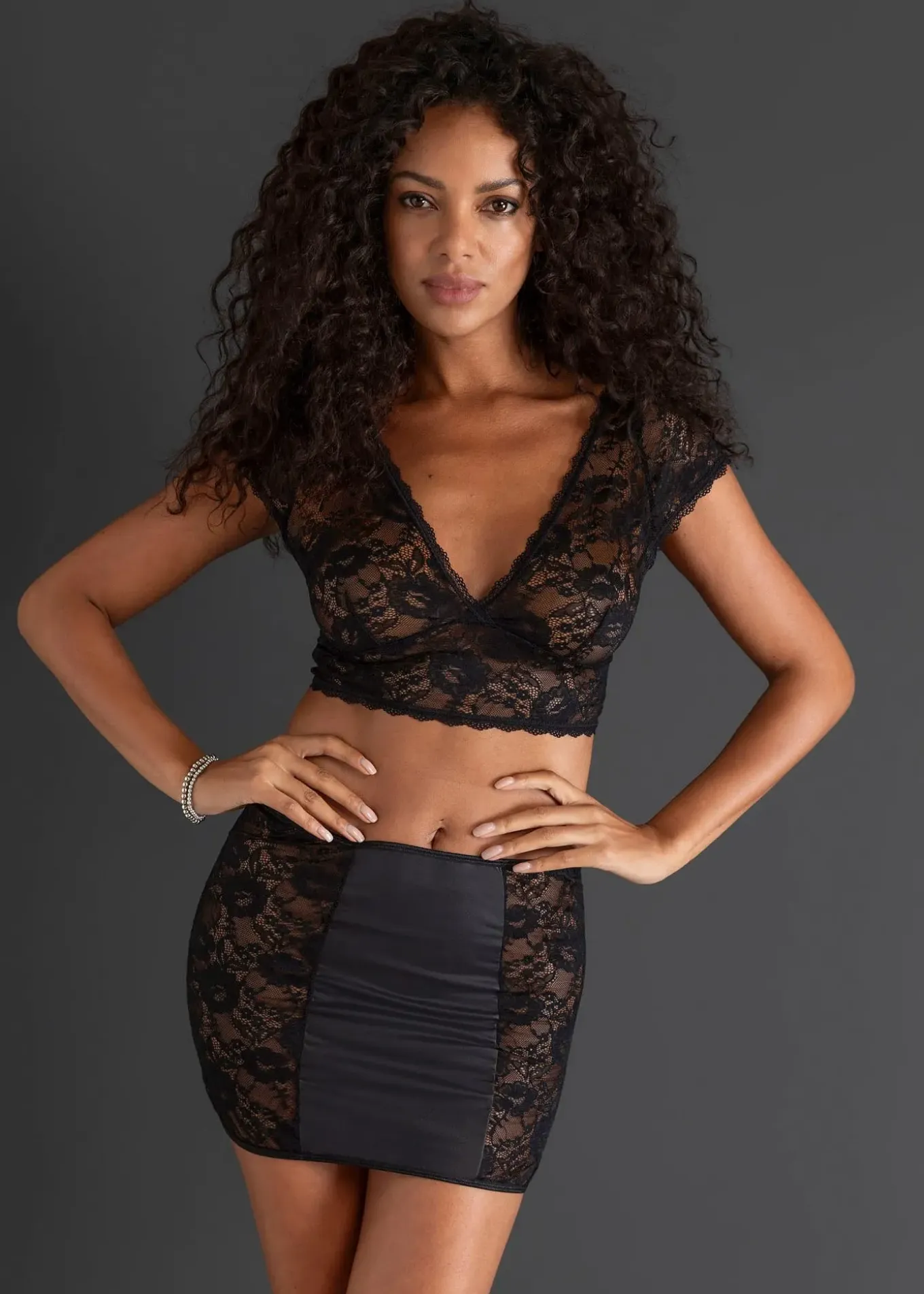 Brassière + jupe (ens. 2 pces)