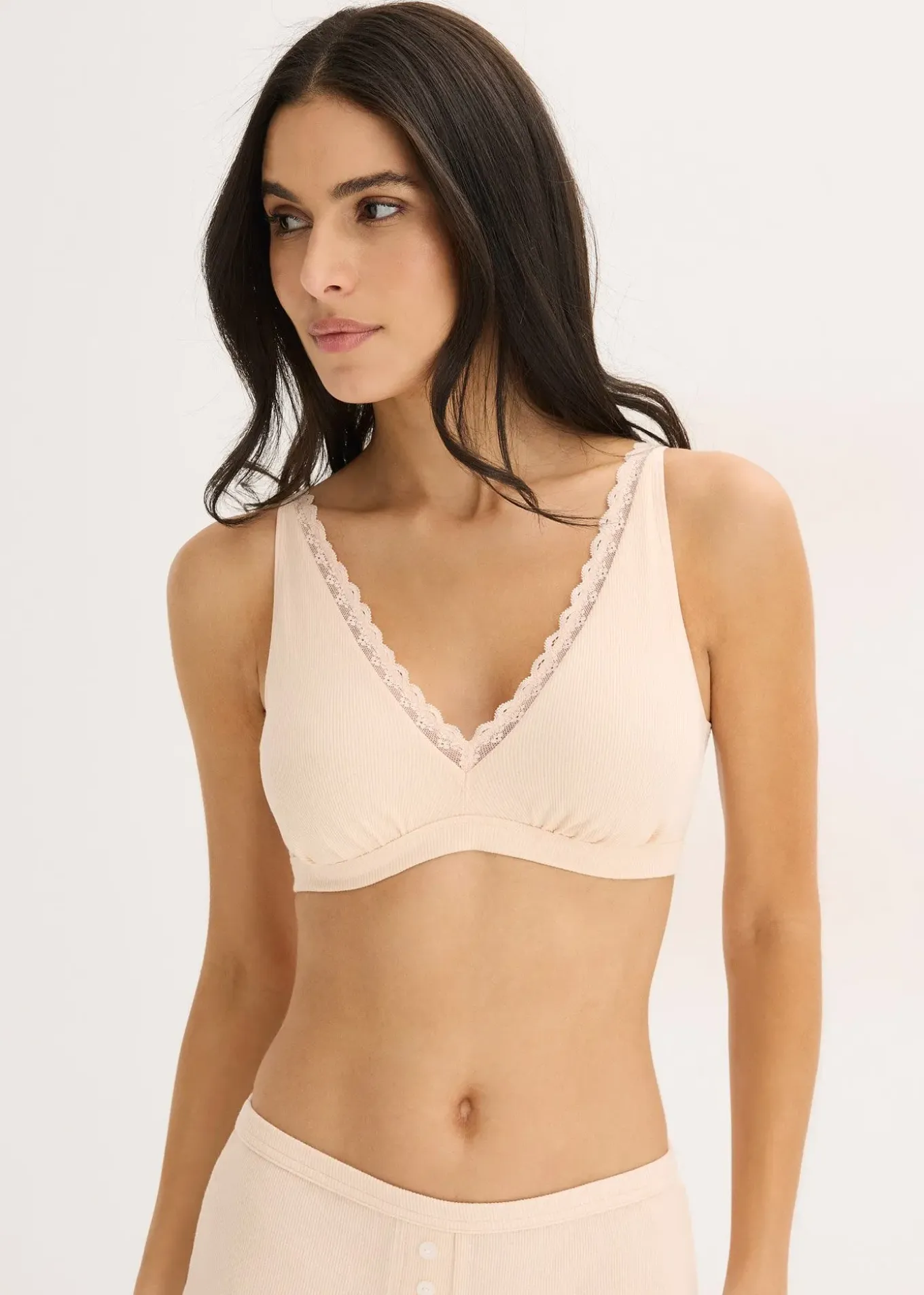 Brassière côtelée avec coton et dentelle