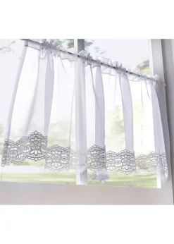 Brise-bise à bordure dentelle