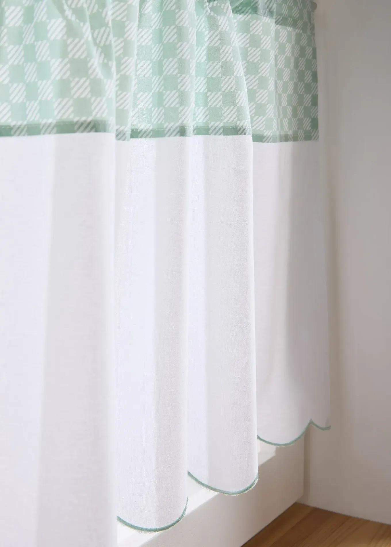 Brise-bise en coton à carreaux