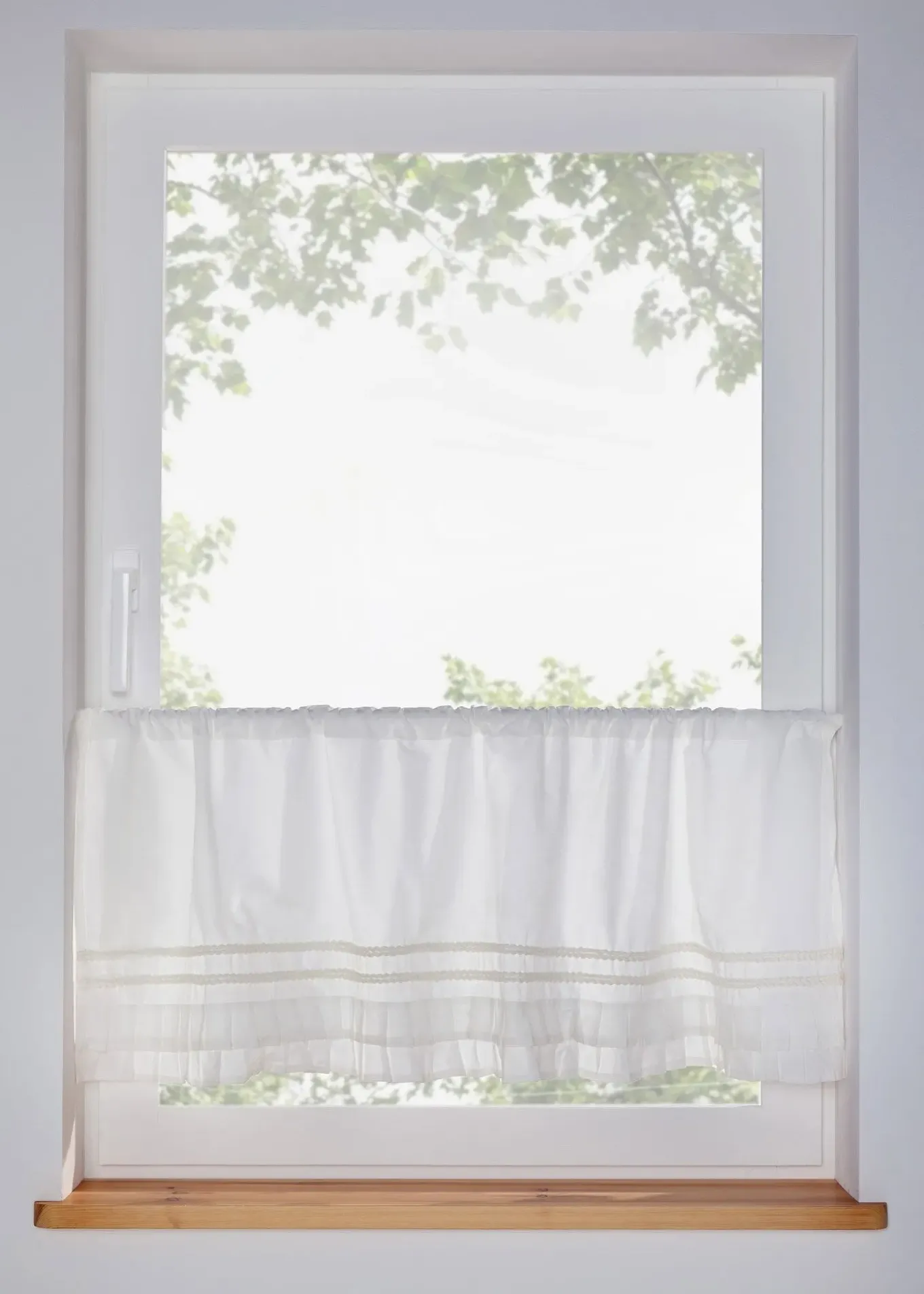 Brise-bise en coton à volants