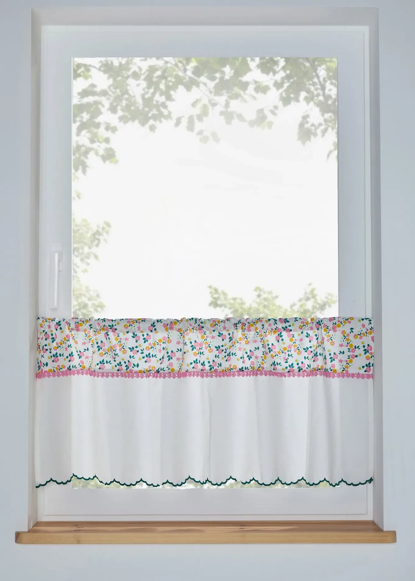 Brise-bise en coton avec dentelle