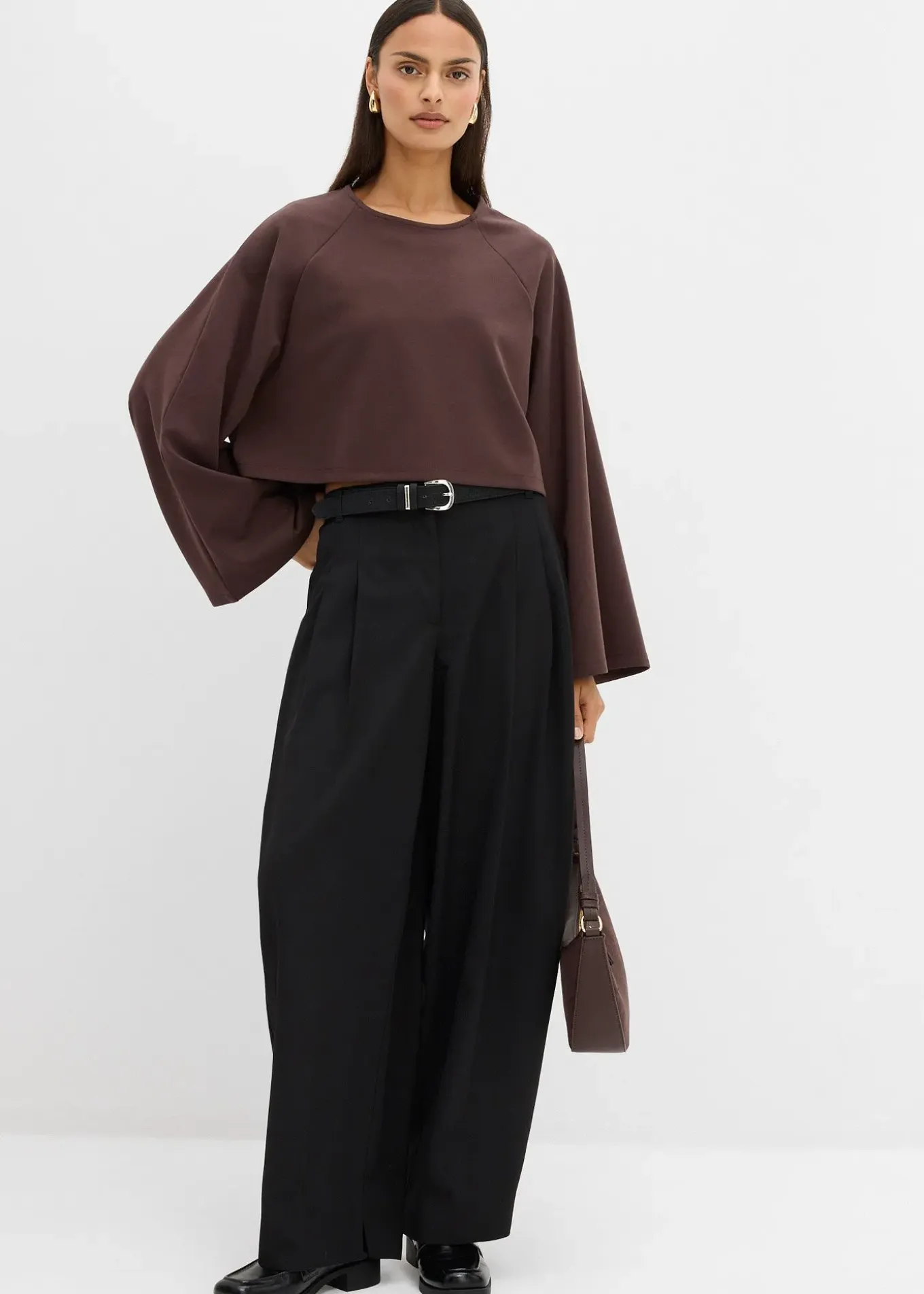 Cape à manches longues