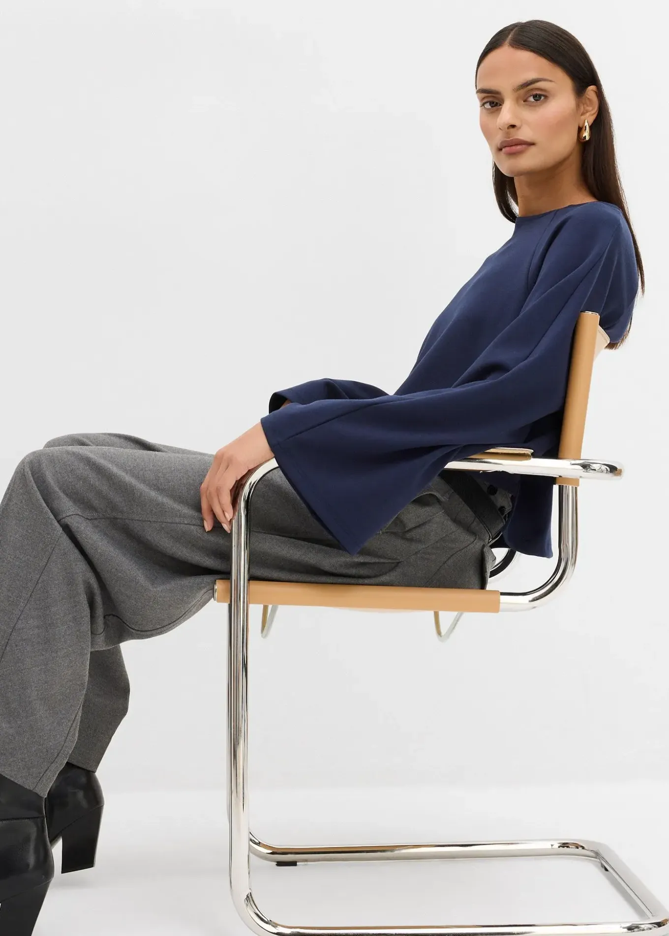 Cape à manches longues