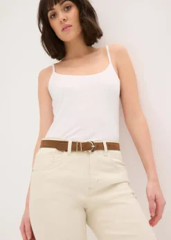 Ceinture en cuir avec boucle en métal brillant