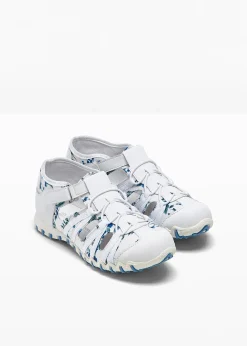 Chaussures à semelle crantée