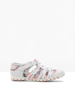 Chaussures à semelle crantée