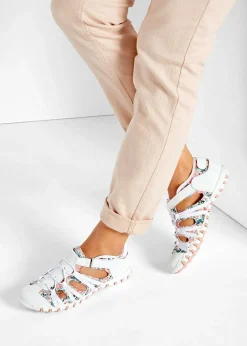 Chaussures à semelle crantée