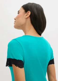 Chemise de nuit courte avec dentelle