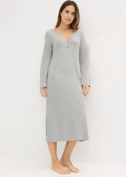 Chemise de nuit en matière côtelée avec boutons